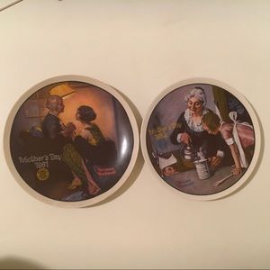 Plates Knowles “Mother’s Day” 2 Vintage Plates